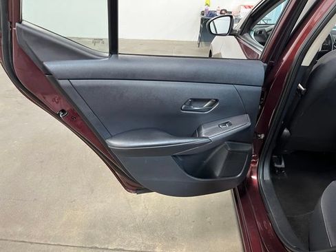 Used 2024 Nissan Sentra SV FWD image 19