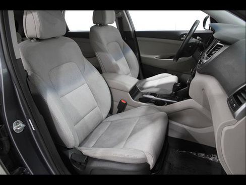 Used 2018 Hyundai Tucson Sport w/ Cargo Package image 16