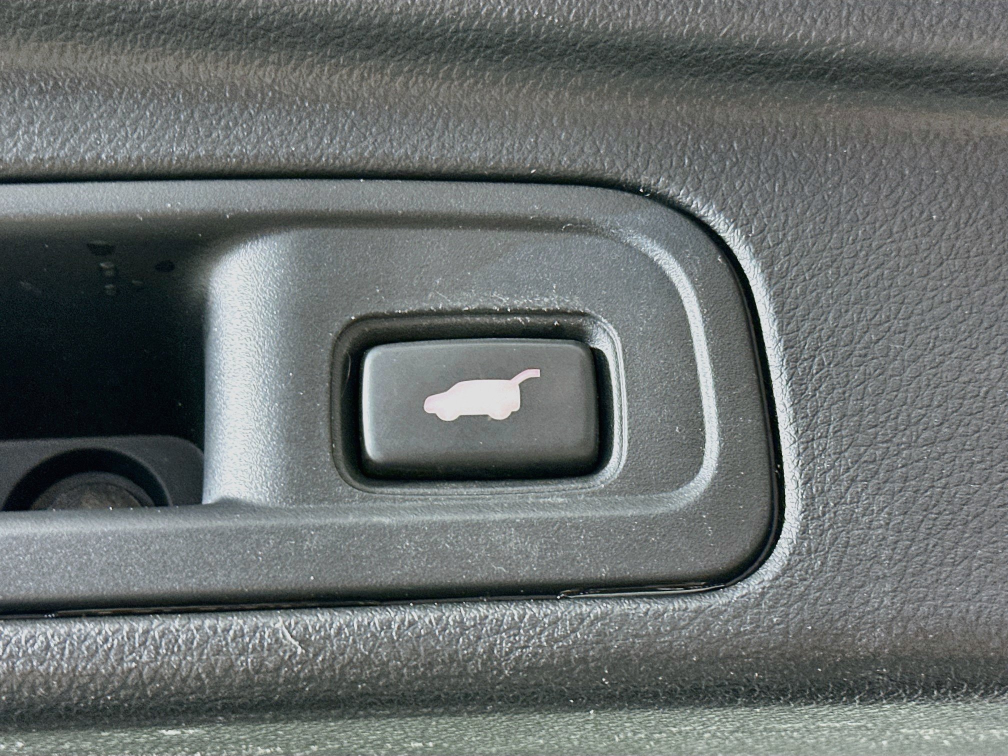 Used 2016 Honda Pilot Touring image 33