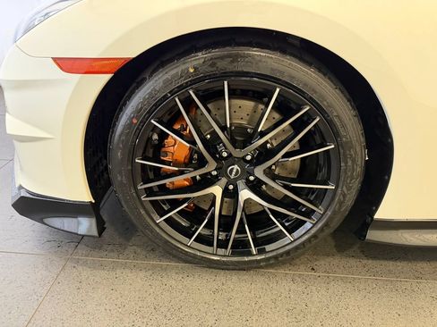 Used 2024 Nissan GT-R Premium w/ Floor Mat Package AWD/4WD image 11