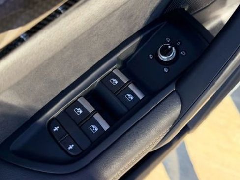 Used 2021 Audi SQ5 Premium Plus w/ Premium Plus Package image 13