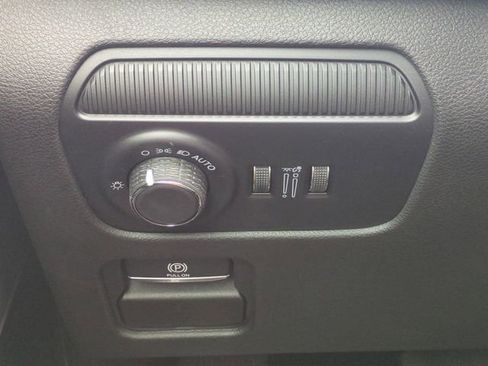 New 2026 Jeep Grand Wagoneer Limited AWD/4WD image 19