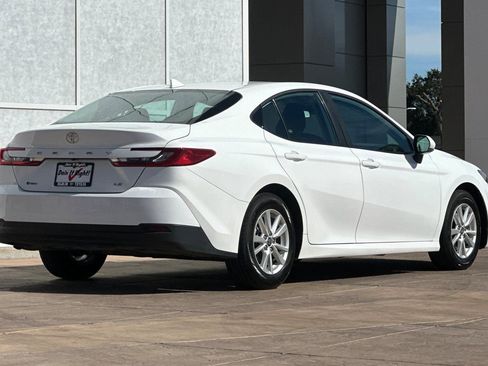 Certified 2025 Toyota Camry LE image 4