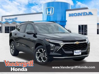 Used 2025 Chevrolet Trax LT w/ LT Convenience Package