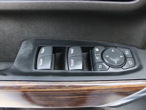 Used 2022 Chevrolet Silverado 2500 High Country image 13