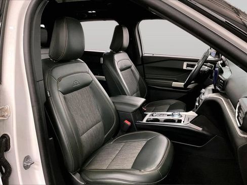 Used 2022 Ford Explorer Timberline AWD/4WD image 7