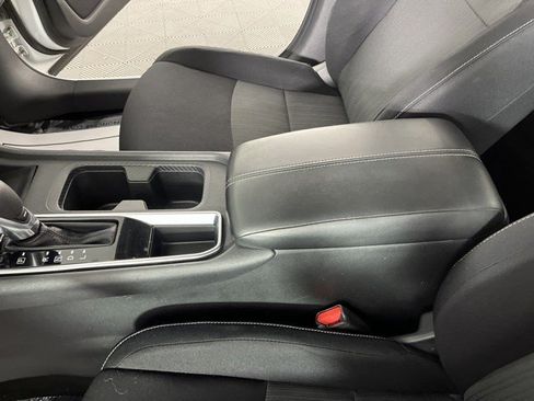 Used 2020 Nissan Sentra SV FWD image 23