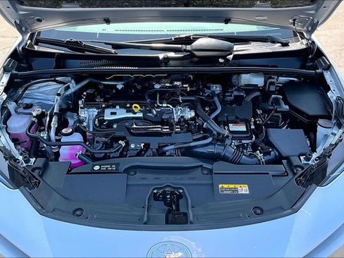 Used 2025 Toyota Prius LE image 28