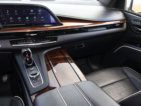 Used 2023 Cadillac Escalade Premium Luxury w/ LPO, Floor Liner Package image 17