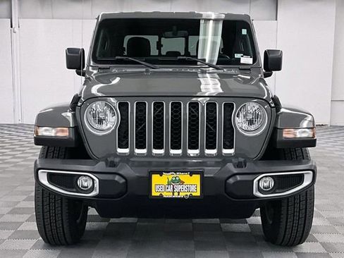 Used 2021 Jeep Gladiator Overland w/ Popular Equipment Package image 4