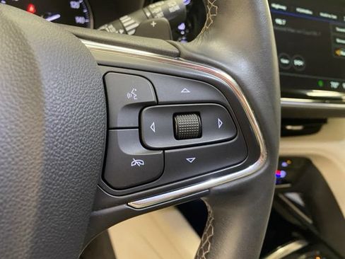 Used 2023 Buick Envision Avenir AWD/4WD image 31