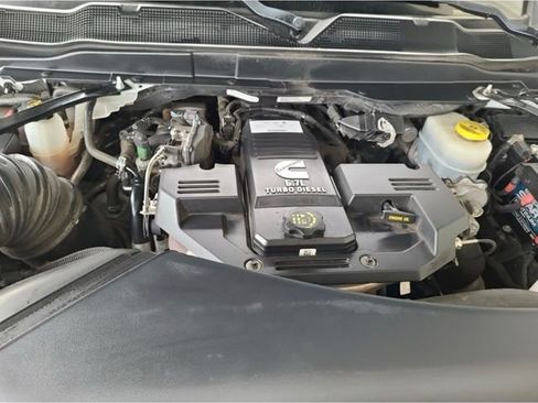 Used 2023 RAM 2500 Laramie AWD/4WD image 13