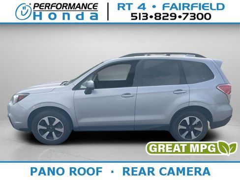 Used 2018 Subaru Forester 2.5i Premium AWD/4WD image 1