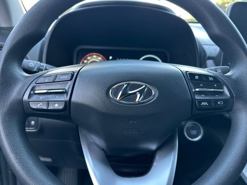 Used 2023 Hyundai Kona SE w/ Cargo Package image 23