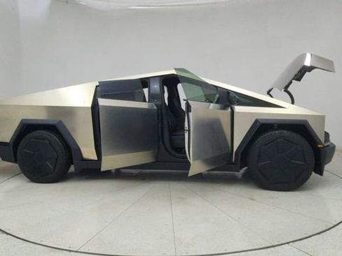 Used 2024 Tesla Cybertruck Cyberbeast image 64