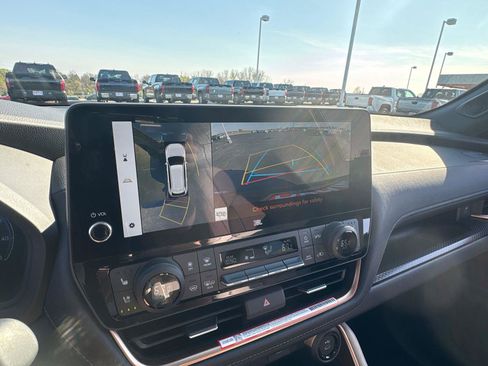 Used 2026 Toyota Grand Highlander AWD Hybrid image 26