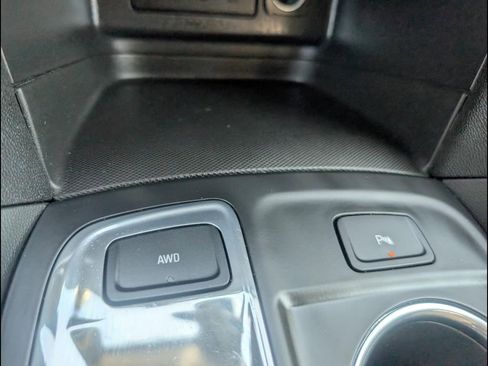 Used 2023 Chevrolet Equinox LT w/ Driver Convenience Package AWD/4WD image 17