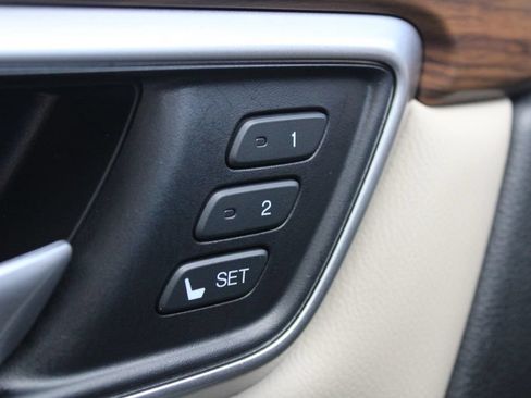 Used 2020 Honda CR-V EX-L image 4