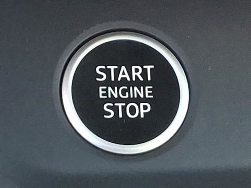 Used 2025 Audi Q3 2.0T Premium w/ Convenience Package image 22