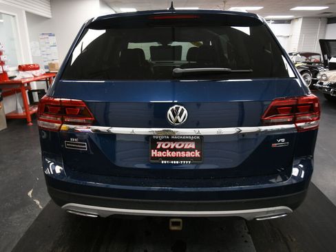 Used 2019 Volkswagen Atlas SE w/ Panoramic Sunroof Package image 7