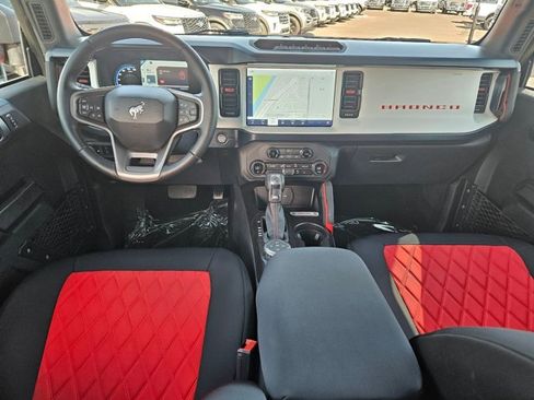 Certified 2024 Ford Bronco Heritage Edition AWD/4WD image 17
