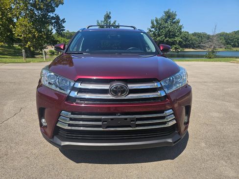 Used 2018 Toyota Highlander Limited Platinum AWD/4WD image 12