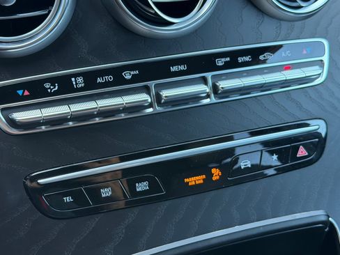 Used 2022 Mercedes-Benz GLC 300 image 19