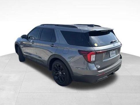 Used 2026 Ford Explorer ST-Line AWD/4WD image 5