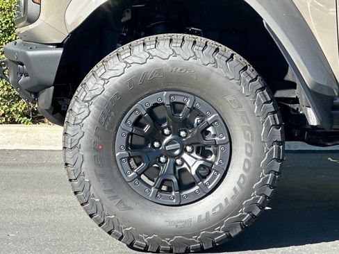 New 2025 Ford Bronco Raptor image 26