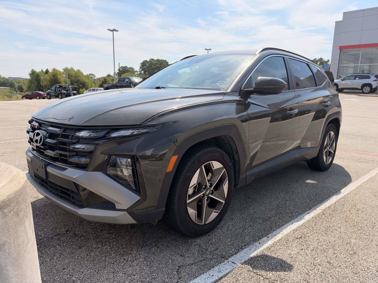 Used 2025 Hyundai Tucson SEL FWD image 2