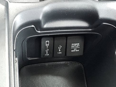 Used 2019 Honda CR-V Touring image 24