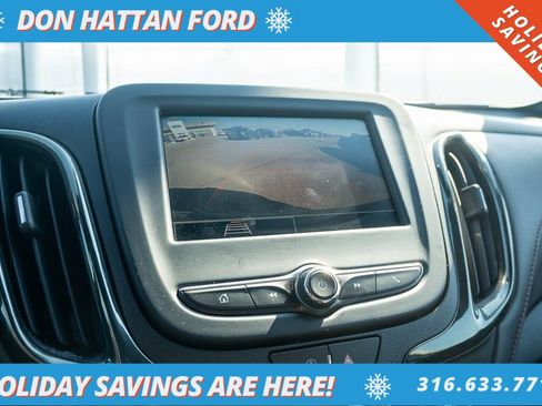 Used 2022 Chevrolet Equinox RS w/ LPO, Floor Liner Package image 8