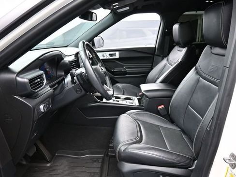 Used 2021 Ford Explorer ST w/ Equipment Group 401A image 14