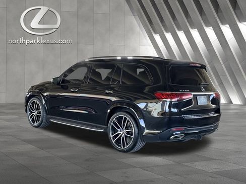 Used 2021 Mercedes-Benz GLS 580 4MATIC image 2