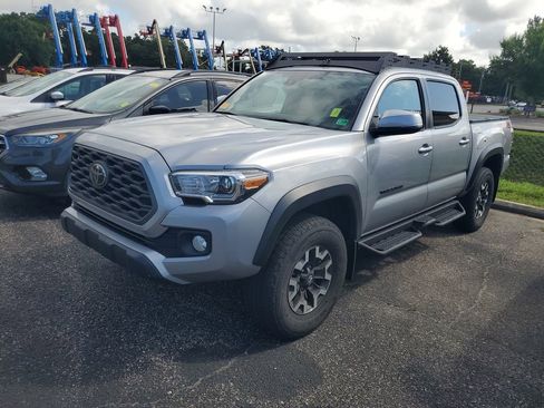 Used 2021 Toyota Tacoma TRD Off-Road AWD/4WD image 2