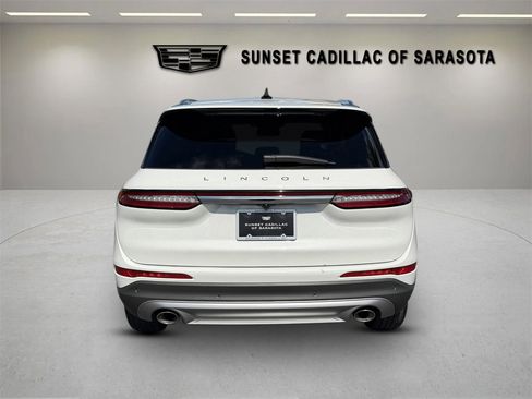 Used 2022 Lincoln Corsair FWD image 4