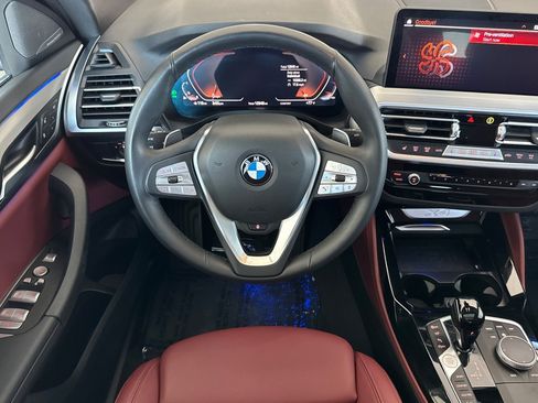 Used 2024 BMW X4 xDrive30i w/ Premium Package AWD/4WD image 13