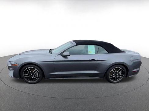 Used 2023 Ford Mustang Premium image 9