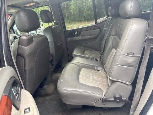 Used 2004 GMC Envoy XL SLT AWD/4WD image 19
