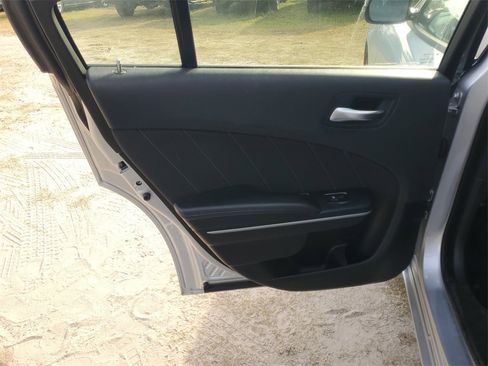 Used 2023 Dodge Charger SXT image 28