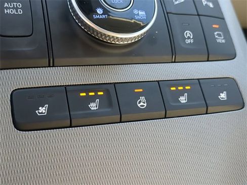 Used 2022 Hyundai Palisade Limited image 23