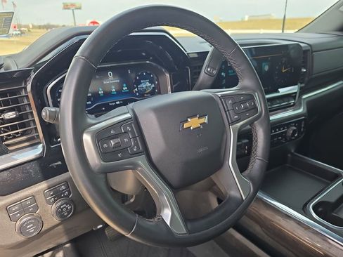 Used 2024 Chevrolet Silverado 2500 LTZ w/ LTZ Plus Package AWD/4WD image 16