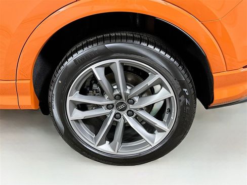 New 2025 Audi Q3 2.0T Premium image 24