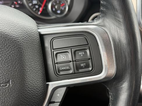Used 2022 RAM 2500 Laramie AWD/4WD image 17