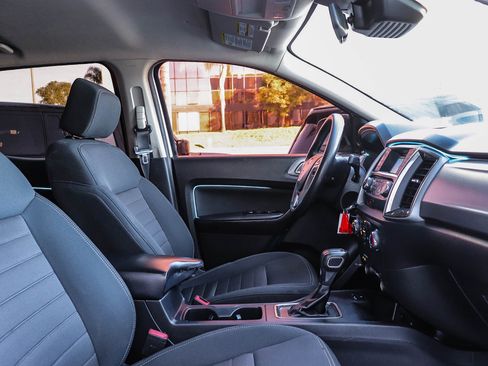 Used 2019 Ford Ranger XLT image 17