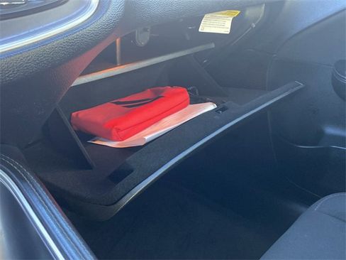 Used 2019 Dodge Challenger SXT image 26