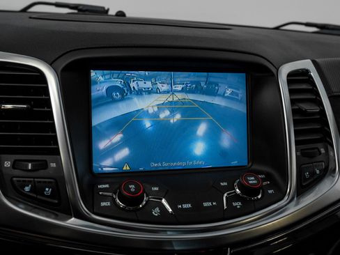 Used 2015 Chevrolet SS image 27