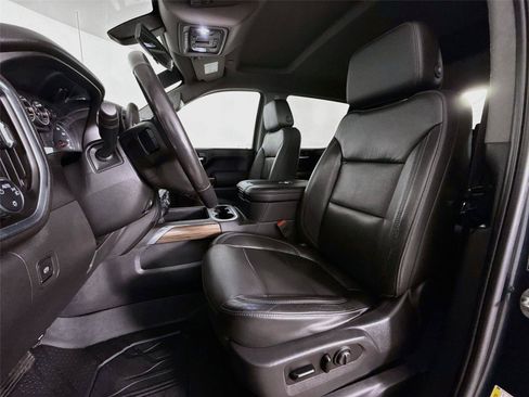 Used 2019 Chevrolet Silverado 1500 RST AWD/4WD image 22