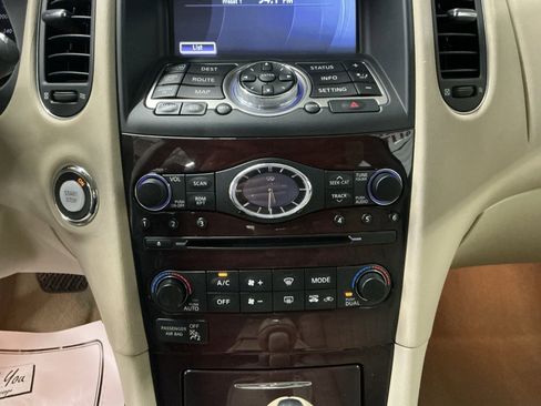 Used 2010 INFINITI EX35 Journey image 27