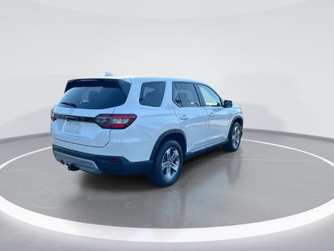 Used 2023 Honda Pilot EX-L image 9